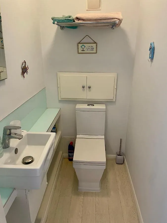 Seascape With Outstanding Sea Views Apartman Brighton