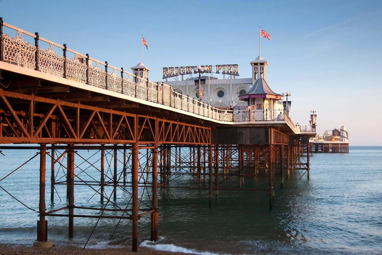 Seascape With Outstanding Sea Views Apartment Brighton