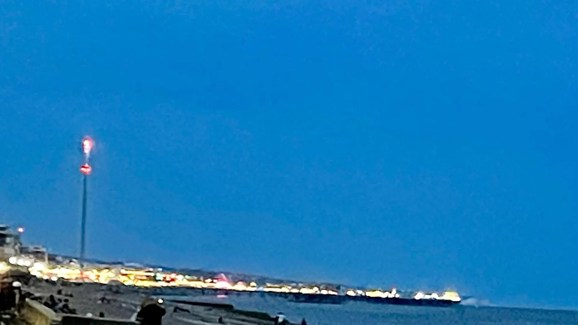 Seascape With Outstanding Sea Views Apartment Brighton