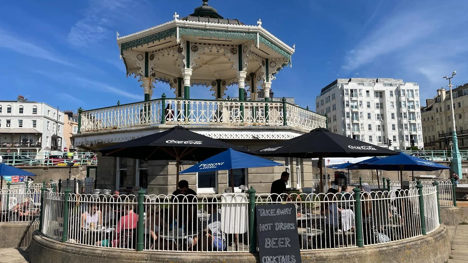 Seascape With Outstanding Sea Views Apartment Brighton